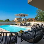 Tatil Evi Esmeralda Ii By Seeadria Agency Novigrad Istria