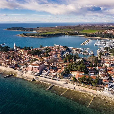 Esmeralda Ii By Seeadria Agency *