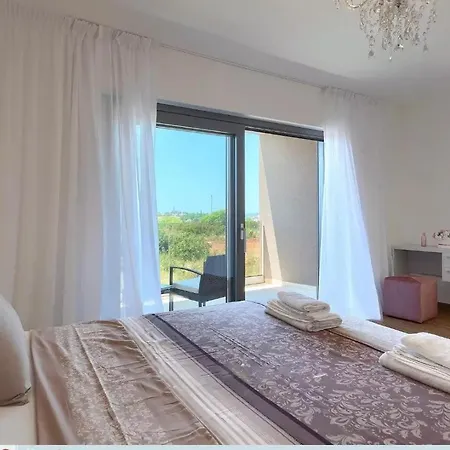 Esmeralda Ii By Seeadria Agency Holiday home Novigrad (Istria)