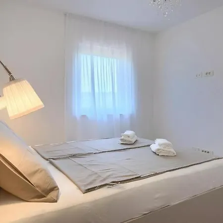 Holiday home Esmeralda Ii By Seeadria Agency