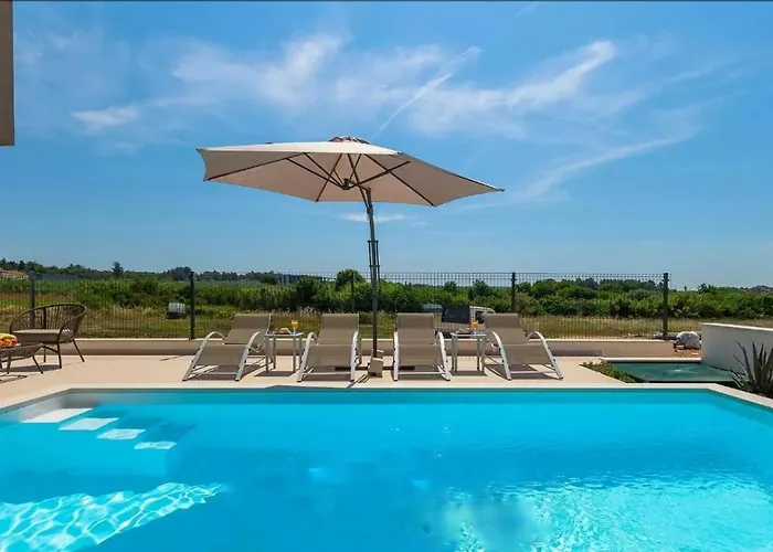 Esmeralda Ii By Seeadria Agency Holiday home