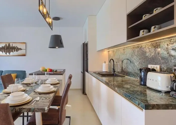 Esmeralda Ii By Seeadria Agency