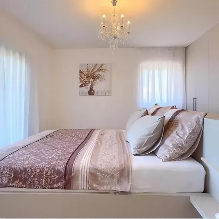 Esmeralda Ii By Seeadria Agency Casa de Férias Novigrad Istria